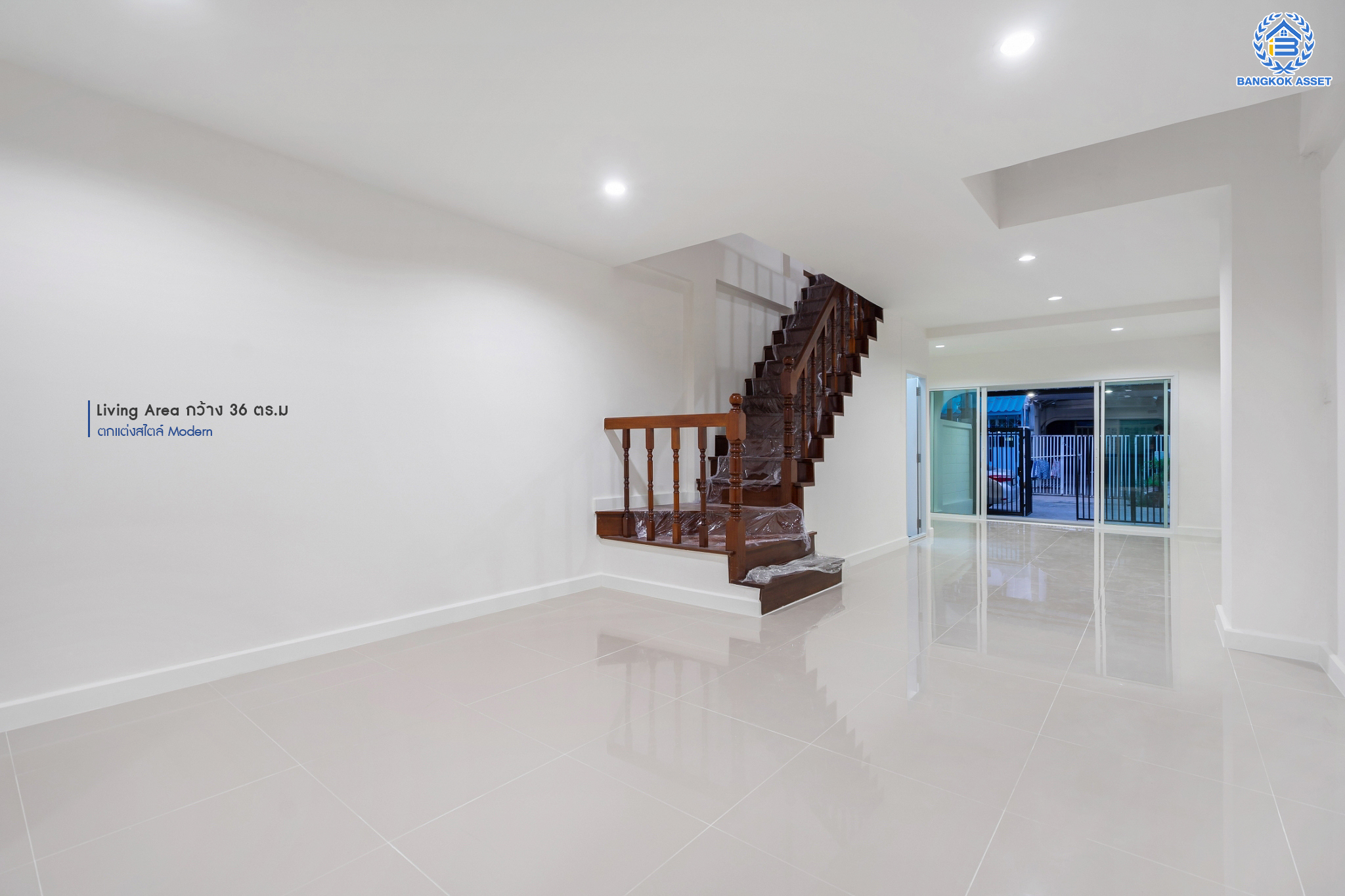 บ้านมือสองตกแต่งใหม่ ม.ศรีบัณฑิต5 บางกรวย ทาวน์เฮ้าส์ 3 ชั้นหลังใหญ่ เนื้อที่ 18 ตร.ว. ทำเลโซนเมือง ฟังก์ชัน 4 ห้องนอน 3 ห้องน้ำ 1 ที่จอดรถ ตอบโจทย์ทุกการเข้าอยู่ พร้อมรองรับครอบครัวขยาย อยู่บนทำเลเชื่อมต่อหลายเส้นทาง ใกล้จุดขึ้นทางด่วน "ศรีรัช" และรถไฟฟ้าสายสีน้ำเงิน "สถานีบางอ้อ"